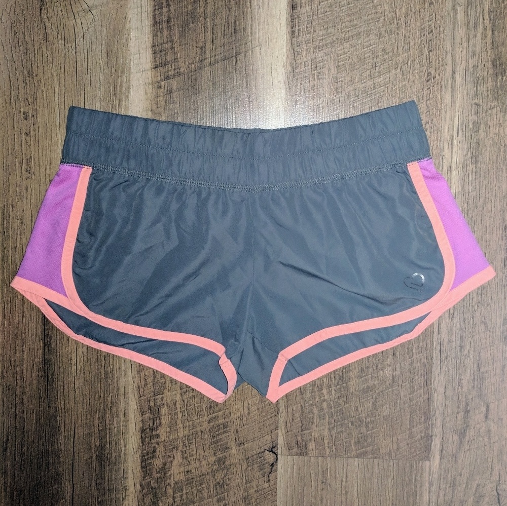 XS Shorts !π5 for 25!!π - XS ! - Picture 2 of 5